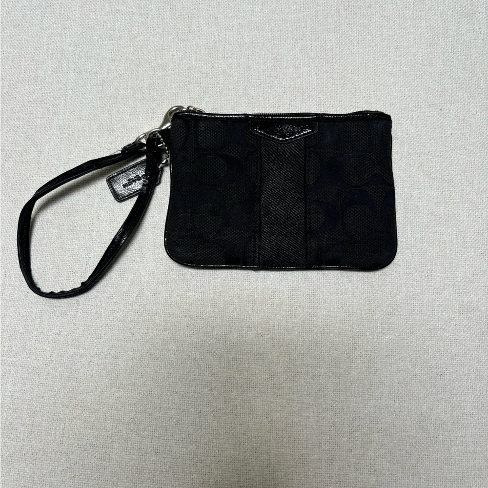 Coach Signature Black Wristlet